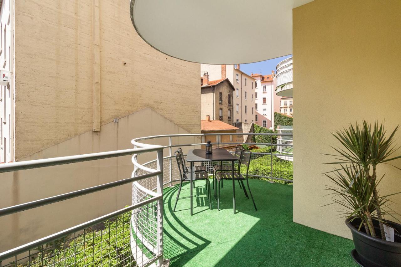 Nice Apartment With Parking Balcon Casa Lyon วีเลอร์บาน ภายนอก รูปภาพ