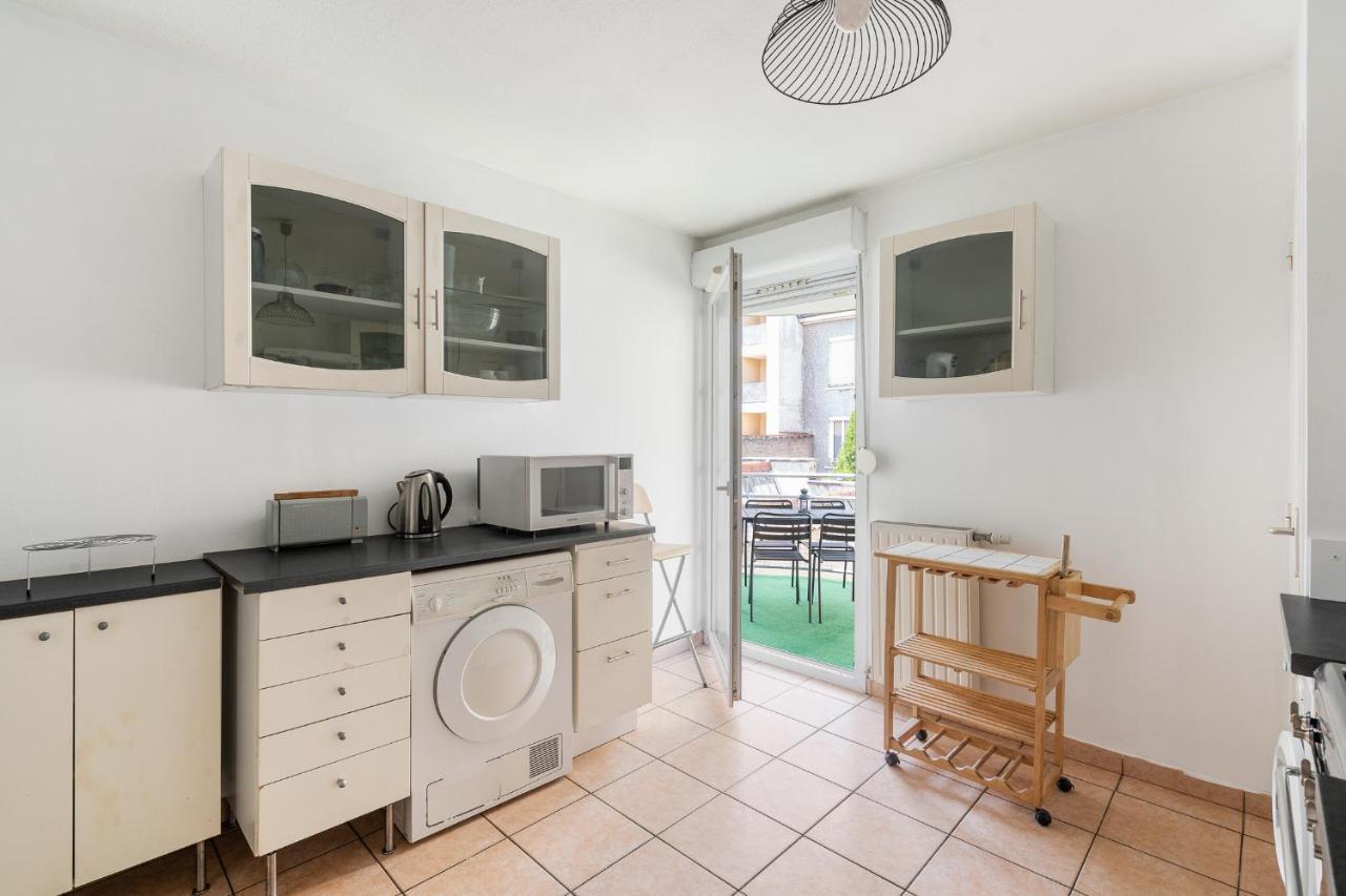 Nice Apartment With Parking Balcon Casa Lyon วีเลอร์บาน ภายนอก รูปภาพ